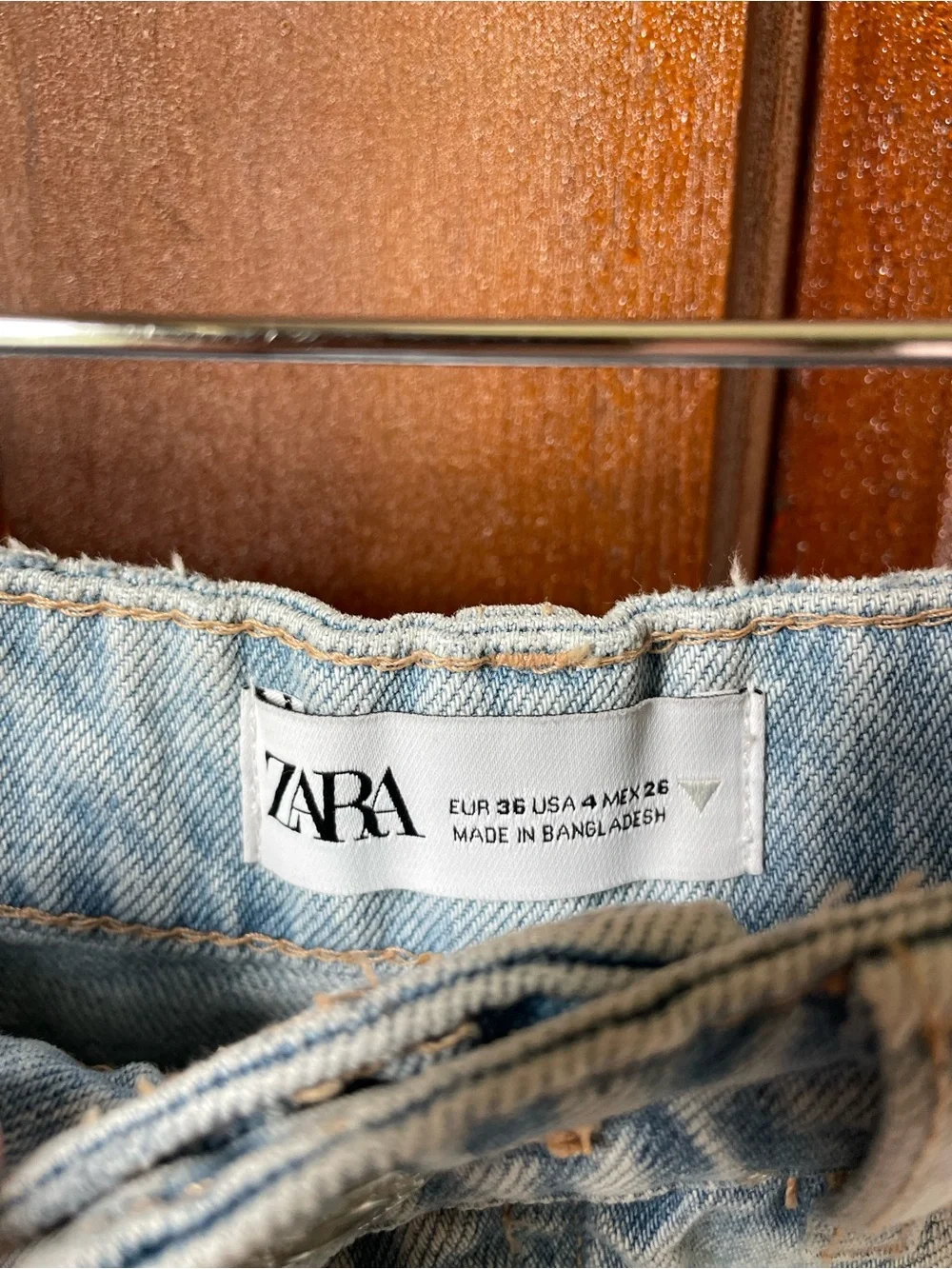 Zara women's size 4 denim shorts
